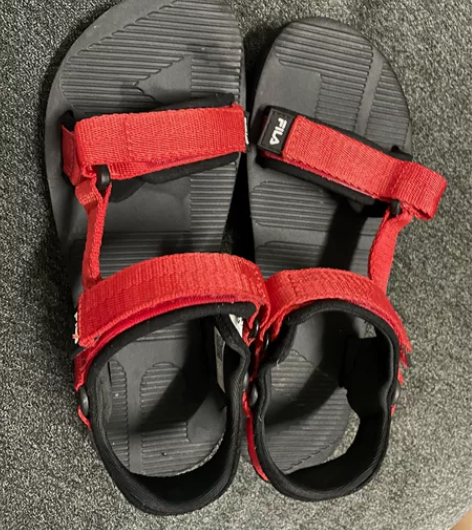 斐乐童鞋37码，奥莱购入，成人36脚可穿，...