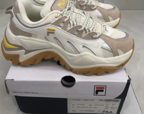 鞋女斐乐专柜正品全新正品全新正 可鉴定带吊...