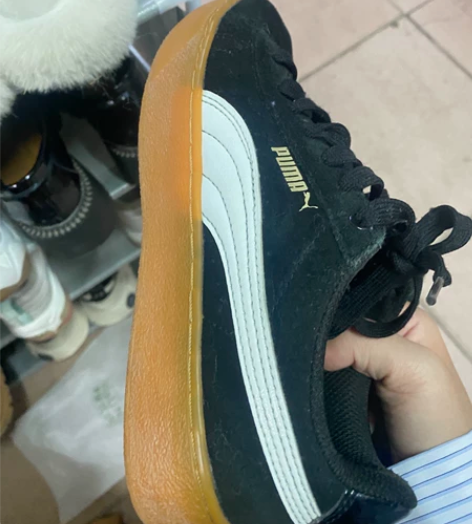 puma低帮板鞋正的 原盒不在了 穿过几次...