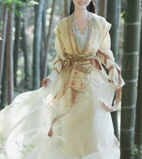 司南阁汉服,赵灵儿,全套全新,未穿过, 感...