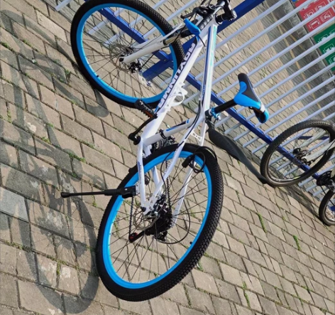 【特价】山地车越野车成人减震赛车通勤自行车...