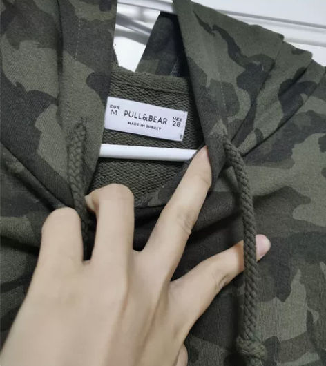 Bershaka迷彩服卫衣  全新未穿 非...