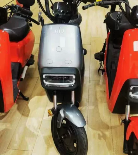 小牛电动特价G0都市版，原价3099，现价...