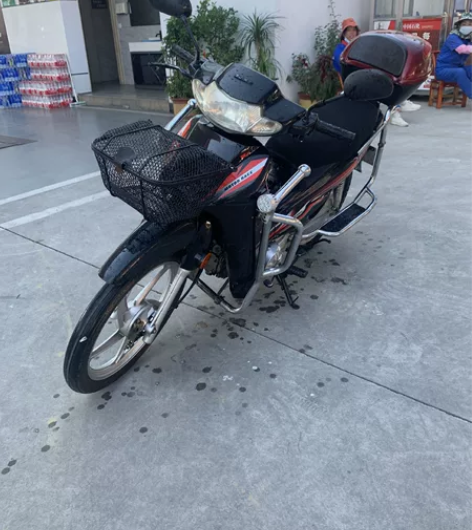 力帆摩托看上的联系,价格好商量 感兴趣的话...