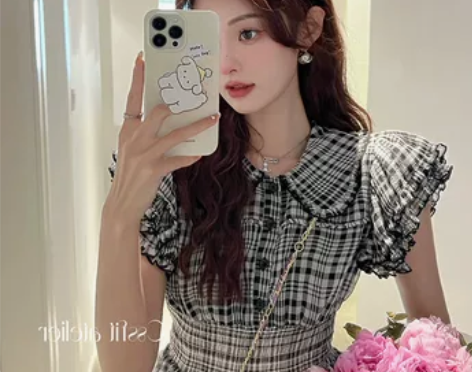 复古黑白格纹小飞袖连衣裙女夏法式高级设计感...