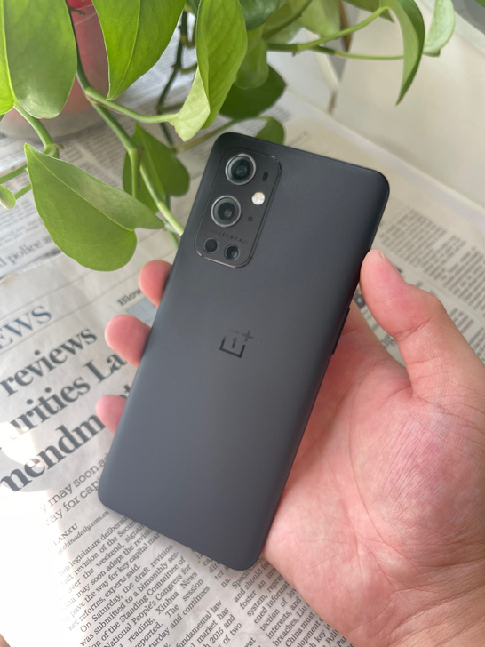 一加9pro  8256手机 实拍，成色很...