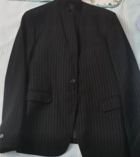 男士西服上衣 感兴趣的话点“我想要”和我私...