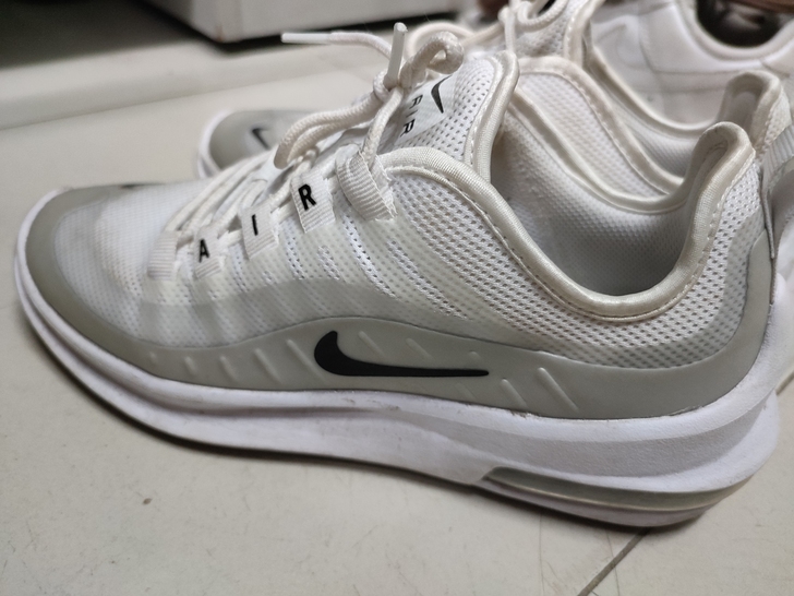 运动鞋Nike air max aixs