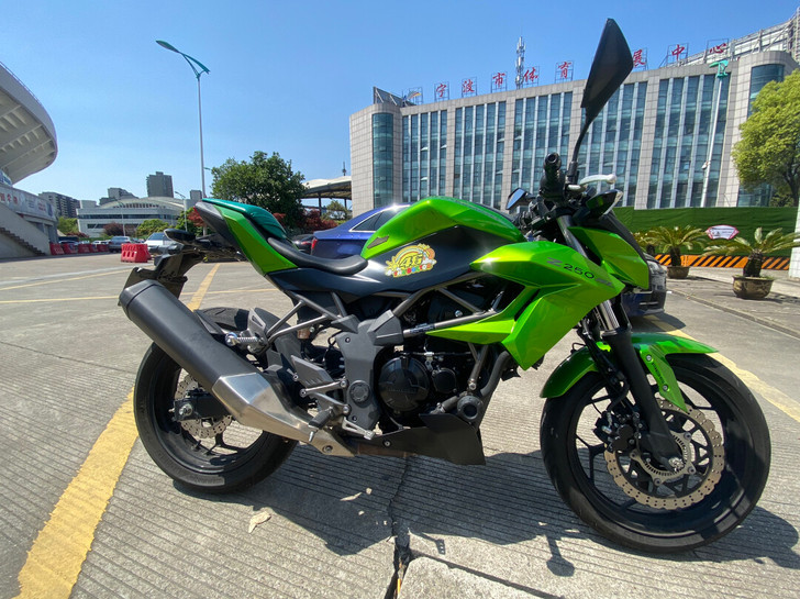 15年11月份 川崎Z250sl原版原漆