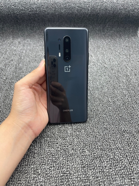 一加8pro 5G版12+256G 成色9...