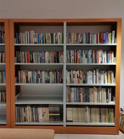 牡丹江地区上门收书。按本结算。 回收各种旧...