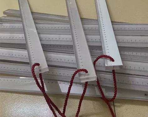 陈鹤皋同款尺子防身直尺耐力板加厚款免打孔送...