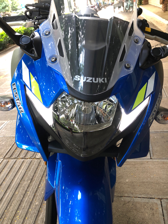 铃木gsx20年1月上牌，纯素车5000公...