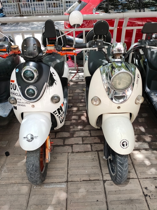 二手电动车爱玛雅迪电车原装电动车电瓶车电车...