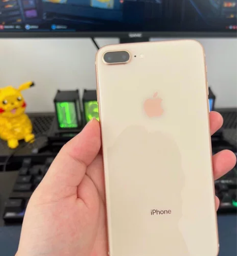 自出一款苹果8plus 256G  苹果8...
