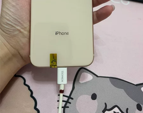 苹果8代64g三网通国行 14.4系统，已...