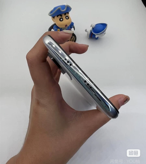 红米K40，8+128版本，成色嘎嘎亮，还...