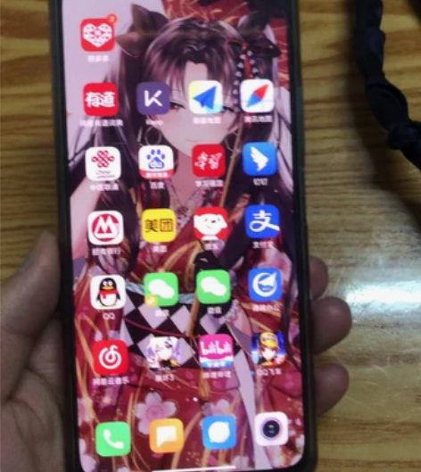 红米k40 12＋256g 9成新 换过背...