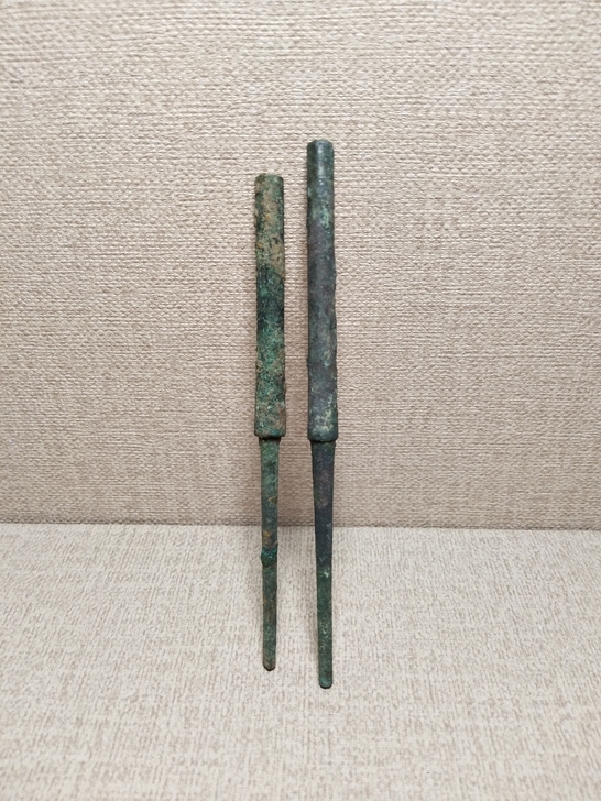 礼射箭头春秋礼射箭头，此类箭镞无锋无刃，型...