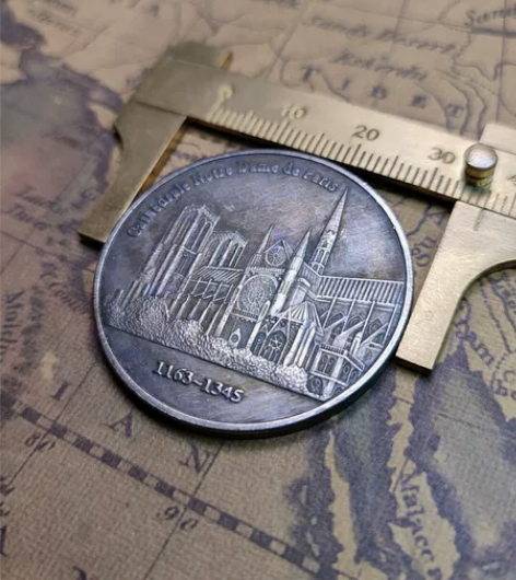 1163-1345巴黎圣母院大教堂纪念币，...