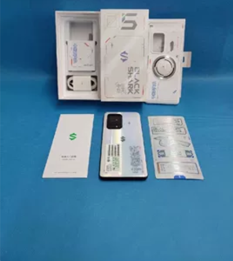 全新成色黑鲨5航天定制版12+256G正品...
