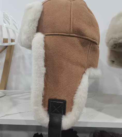 UGG 100%纯羊毛皮毛一体防寒保暖雷锋...