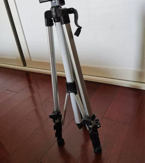 马利铝合金伸缩画架 感兴趣的话点“我想要”...