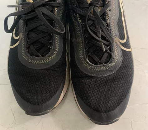 耐克男童36码运动鞋，怕磨脚已剪内标了，介...