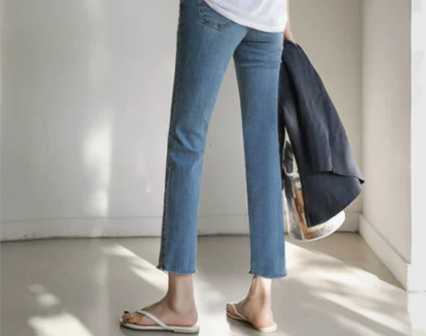 chic直筒复古牛仔裤宽松显瘦阔腿百搭泫雅...