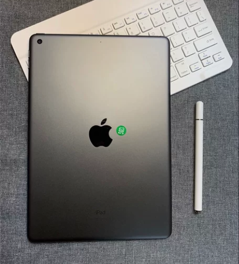 出一台自用平板ipad2018款，128g...