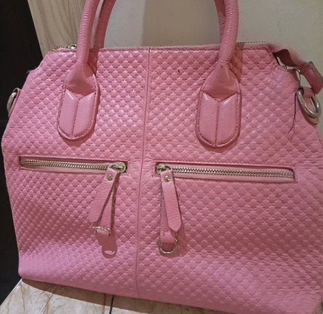 多功能真皮手提包 感兴趣的话点“我想要”和...