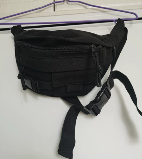 斜挎包 帆布  几乎全新 感兴趣的话点“我...