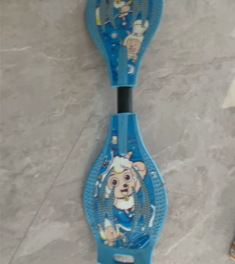 滑板喜欢的来 感兴趣的话点“我想要”和我私...