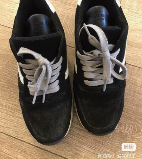 韩独风内增高鞋7厘米，35码穿过一次出门。...