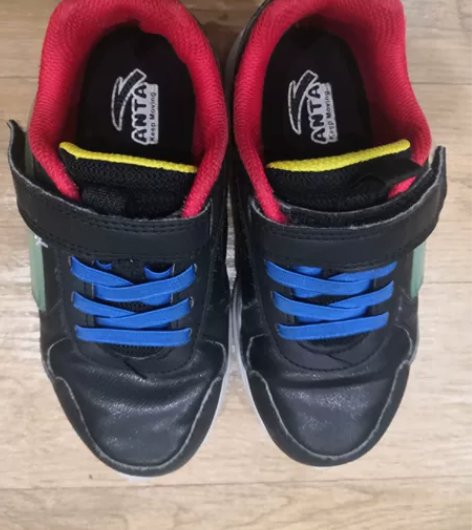 安踏 男童30码 感兴趣的话点“我想要”和...