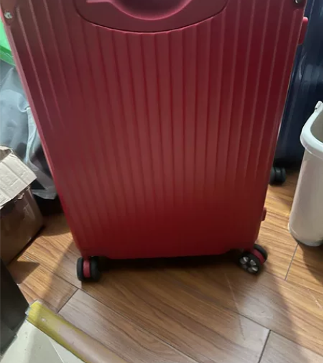 婚庆，行李箱，使用了一次，基本全新24寸 ...