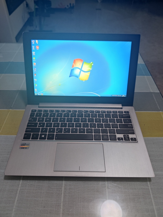 华硕UX21A刀锋笔记本 i5-3317u...