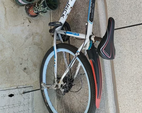 自身体重过大，坐的时间长屁股疼。住置大义中...