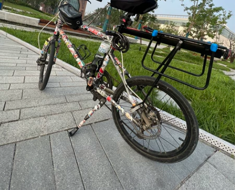 意大利名牌JAVA佳沃小轮自行车，忘了具体...