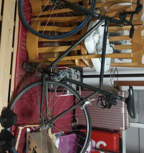 死飞，活轴自行车，送气筒 感兴趣的话点“我...