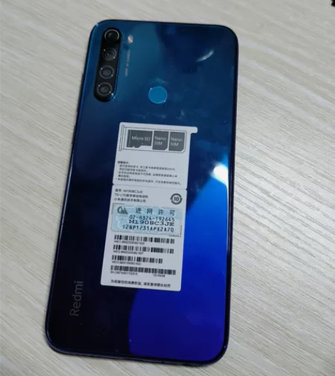 ?小米not8，64GB，想换个手机 感兴...