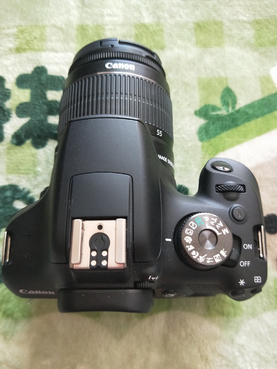 EOS 2000D 套机闲置出，成色99新...