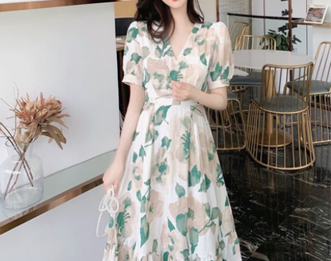 夏季新款法式复古茶歇裙碎花仙女显瘦长裙气质...