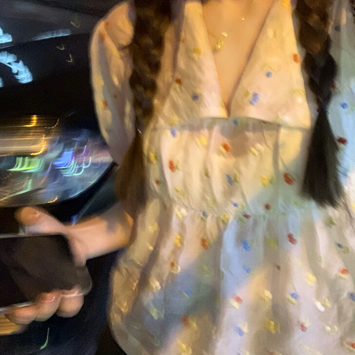CUTEioi 蕾丝雪纺衫