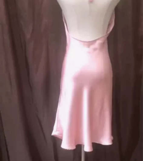 100%桑蚕丝挂脖吊带睡裙特价包邮 100...