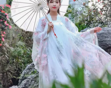 汉服女中国风齐胸襦裙古装烟雨粉汉服改良整套...