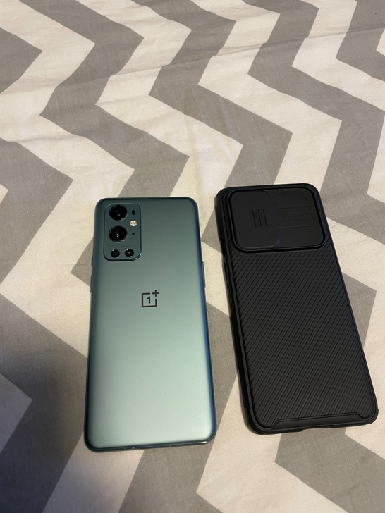 一加9pro 12+256 银色 99新，...