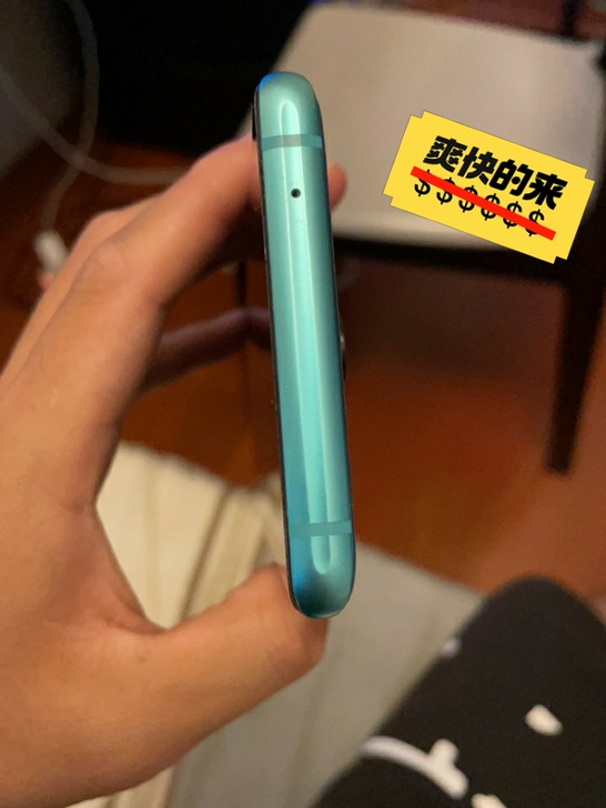 一加8pro  12+256   看上来。