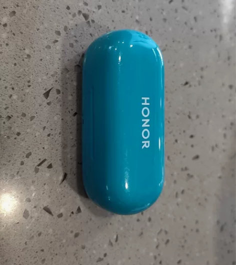 荣耀耳机flypods，正常使用痕迹，降噪...