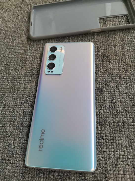 realme GT大师探索版，高配12+2...